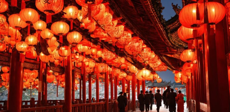 Празднование китайского Нового года: Традиции, обычаи и современные тенденции